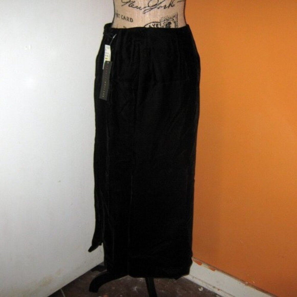 Harris Wallace Size 10 Vintage Black Wrap Skirt